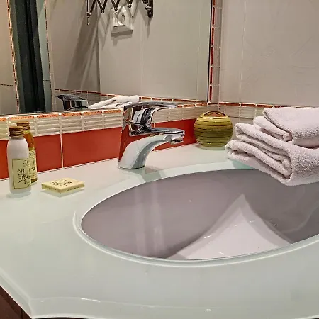 Nestor&jeeves - Dalpozzo Grande - - Close Beaches Νίκαια